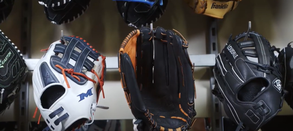 What is a Baseball Glove?